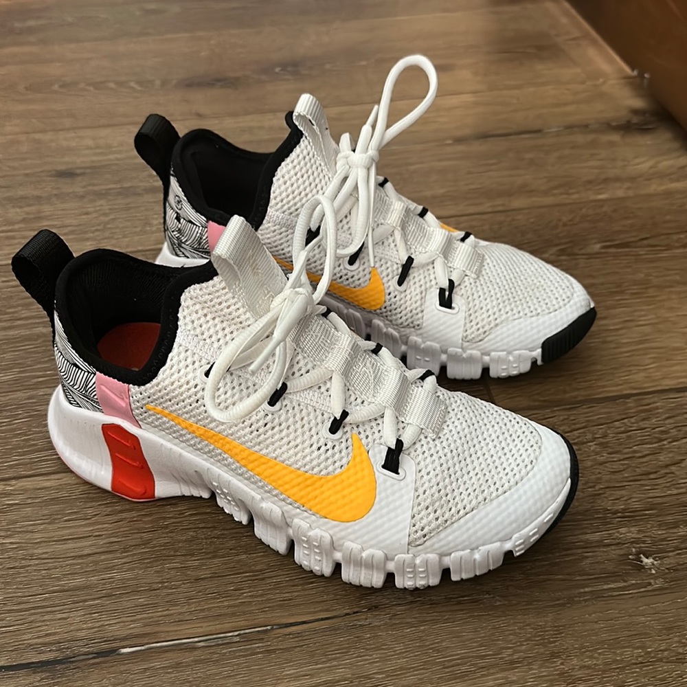 Like new. Nike Metcon
